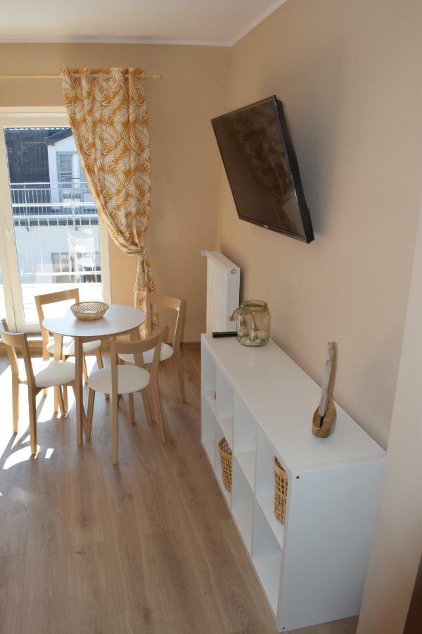 Apartament Silence Baltic Boho โปเบียโรโว ภายนอก รูปภาพ